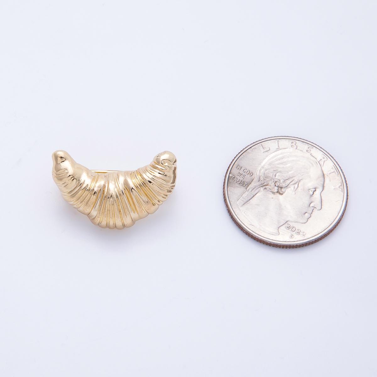Gold Croissant Brooch French Pastry Trendy Foodie Gift Minimalist Bakery Fashion Unique Jewelry Accessory for Coats Bags Scarves | BH-044