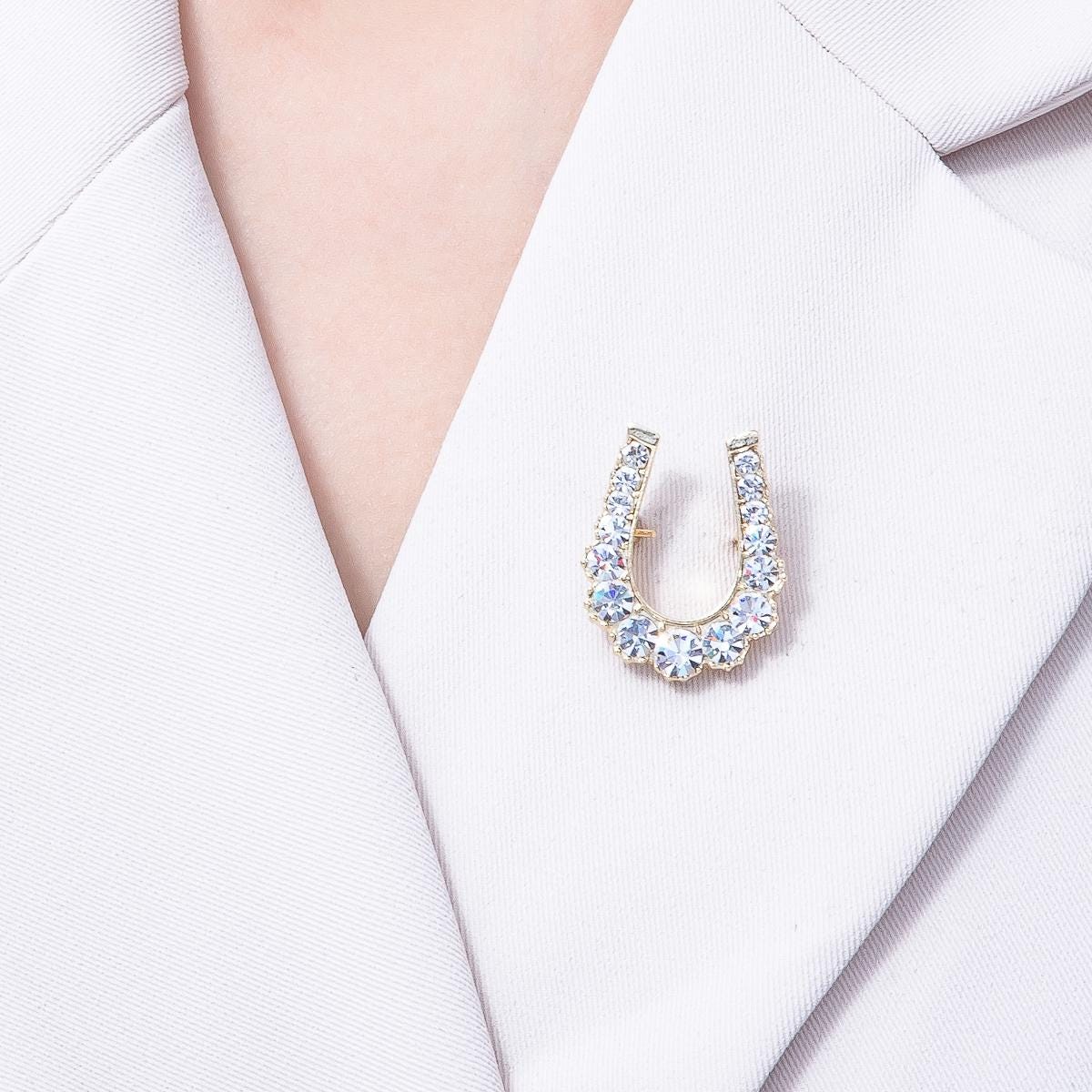 Gold Horseshoe Brooch Pin with Clear Rhinestones Good Luck Charm Pin Equestrian Gift Fashion Jewelry Accessory for Coats Bags | BH-043