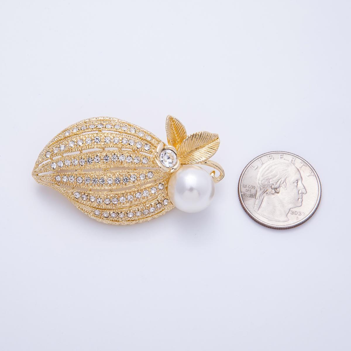 Gold 55.4mm Acrylic Pearl Leaf Flower Nature Pin Brooch Vintage Style Nature Inspired Statement Jewelry Accessory Coat Bags Scarves | BH-031