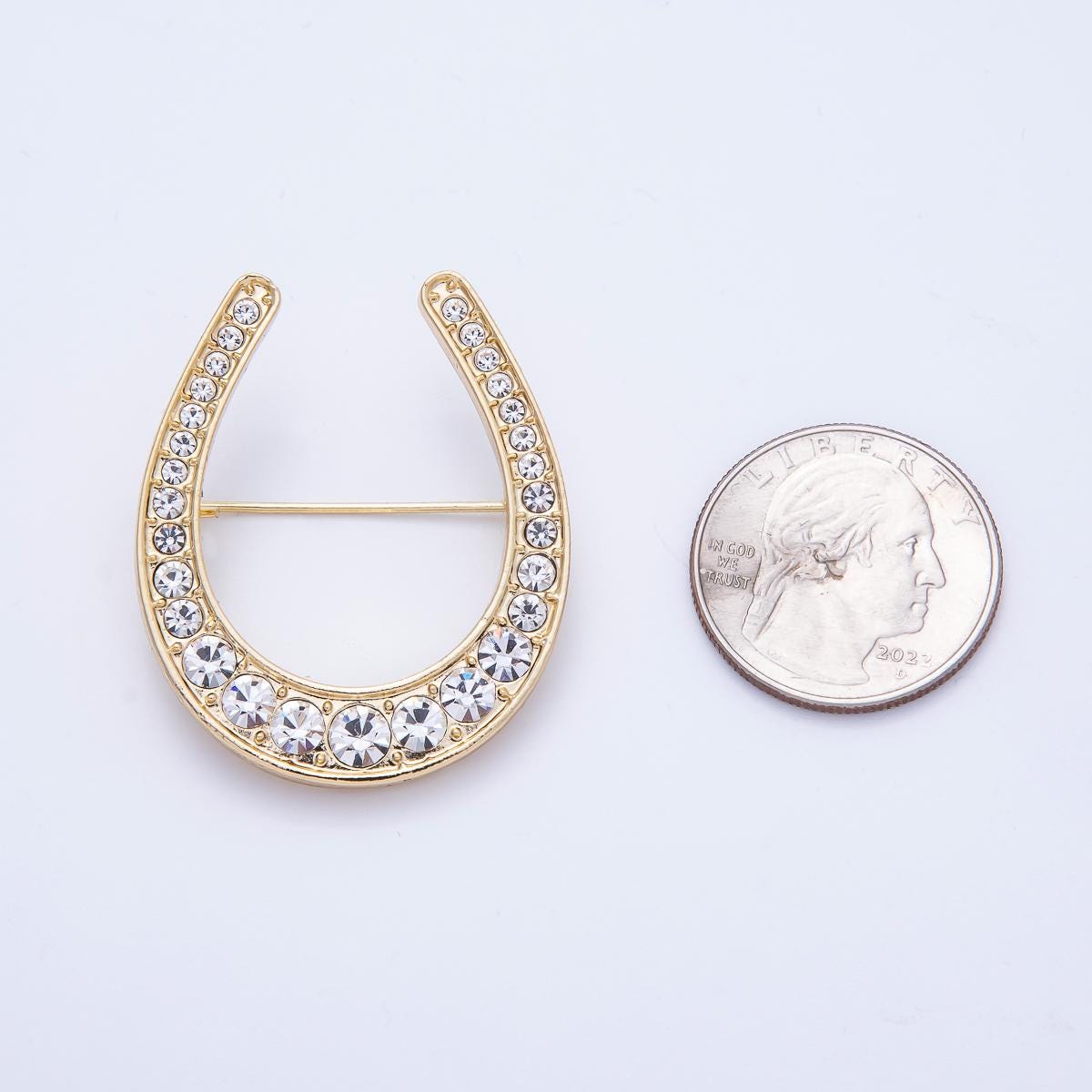 Gold 40.3mm Clear Rhinestone Gradient Horseshoe Pin Brooch Sparkling Crystal Luck Charm Equestrian Style Jewelry | BH-055