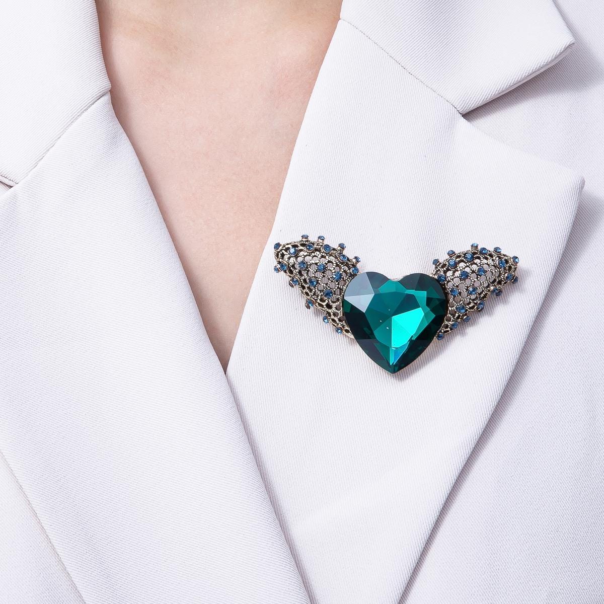 64.9mm Vintage Turquoise Green Rhinestone Heart Wings Pin Love Angel Wings Brooch Jewelry for Coats Bags Scarves | BH-064