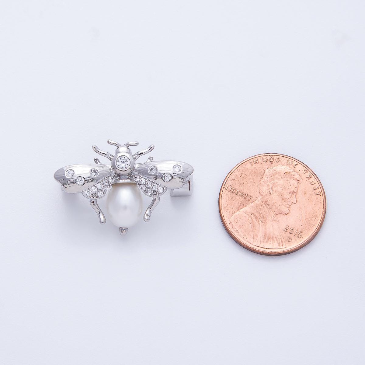 17.1mm Elegant Silver Bee Brooch Pin with Pearl and CZ crystals Dainty Insect Jewelry Vintage Style Accessory Gift For Her | BH011