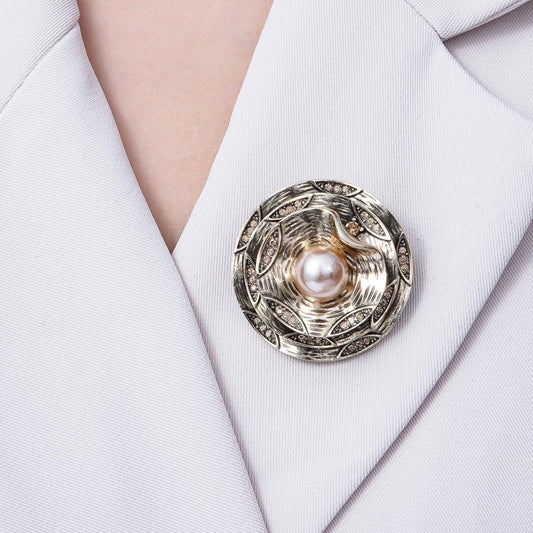 Big Bold Antique Gold Medallion Brooch Vintage Faux Pearl Statement Pin BH-078