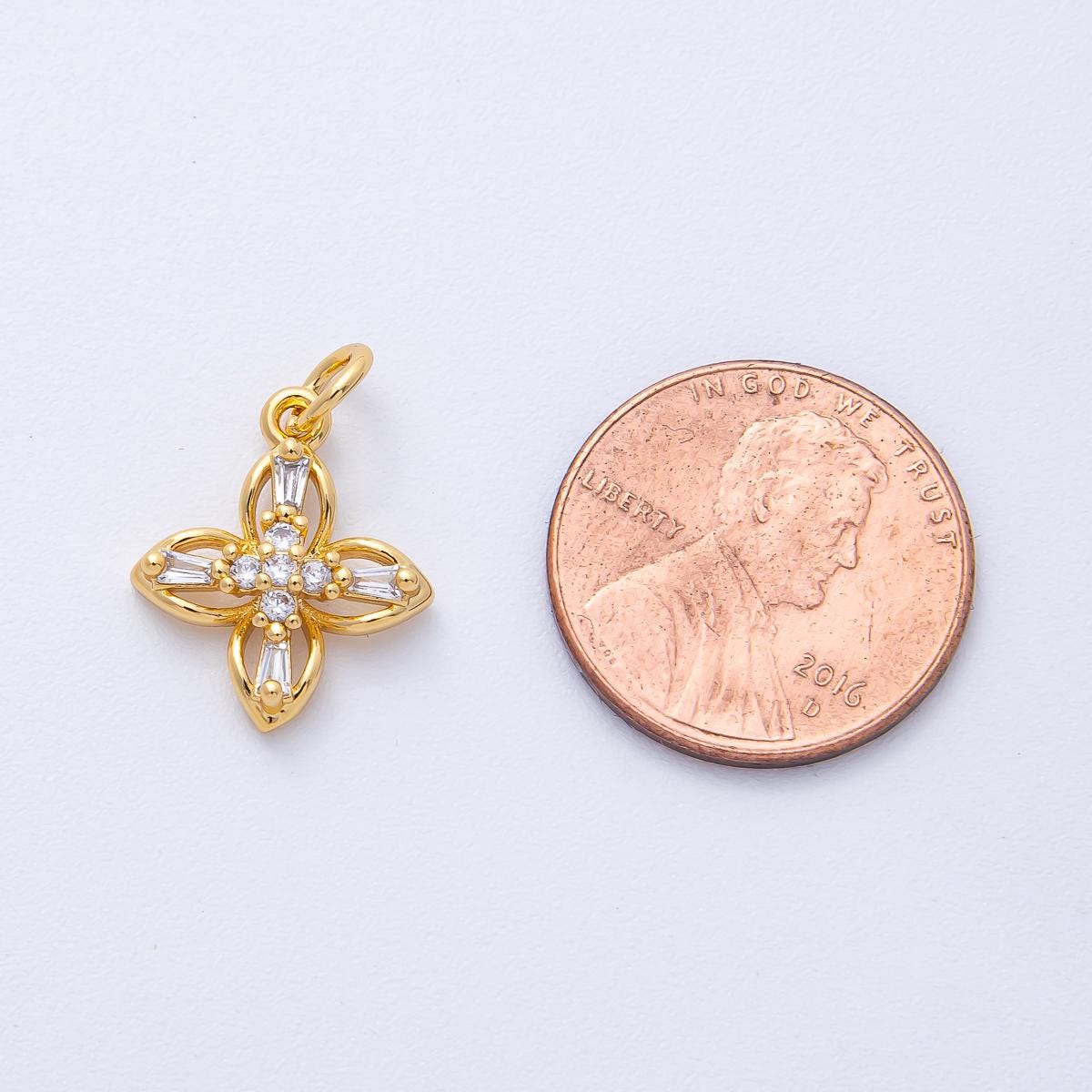 18K Gold Filled 16mm Clear Baguette Micro Paved CZ Clover Flower Charm Dainty floral pendant for custom necklace bracelet | AK176