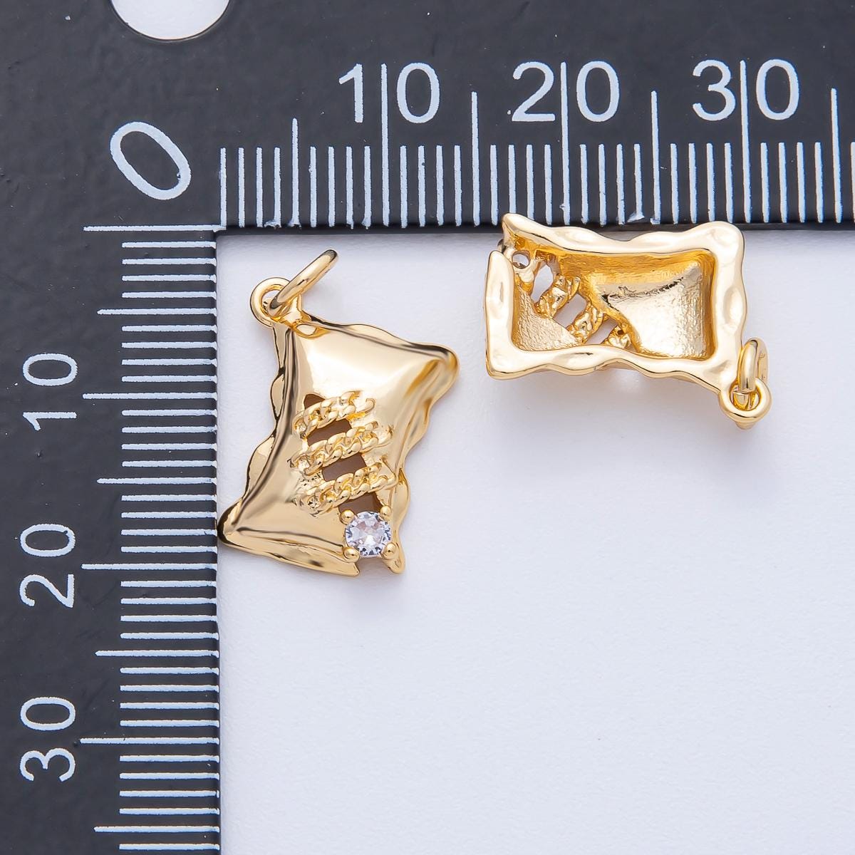 18K Gold Filled 16mm Clear CZ Quilted Puffy Pillow Charm Sleeping Beauty Theme Pendant DIY Jewelry Supply for custom necklace | AK186