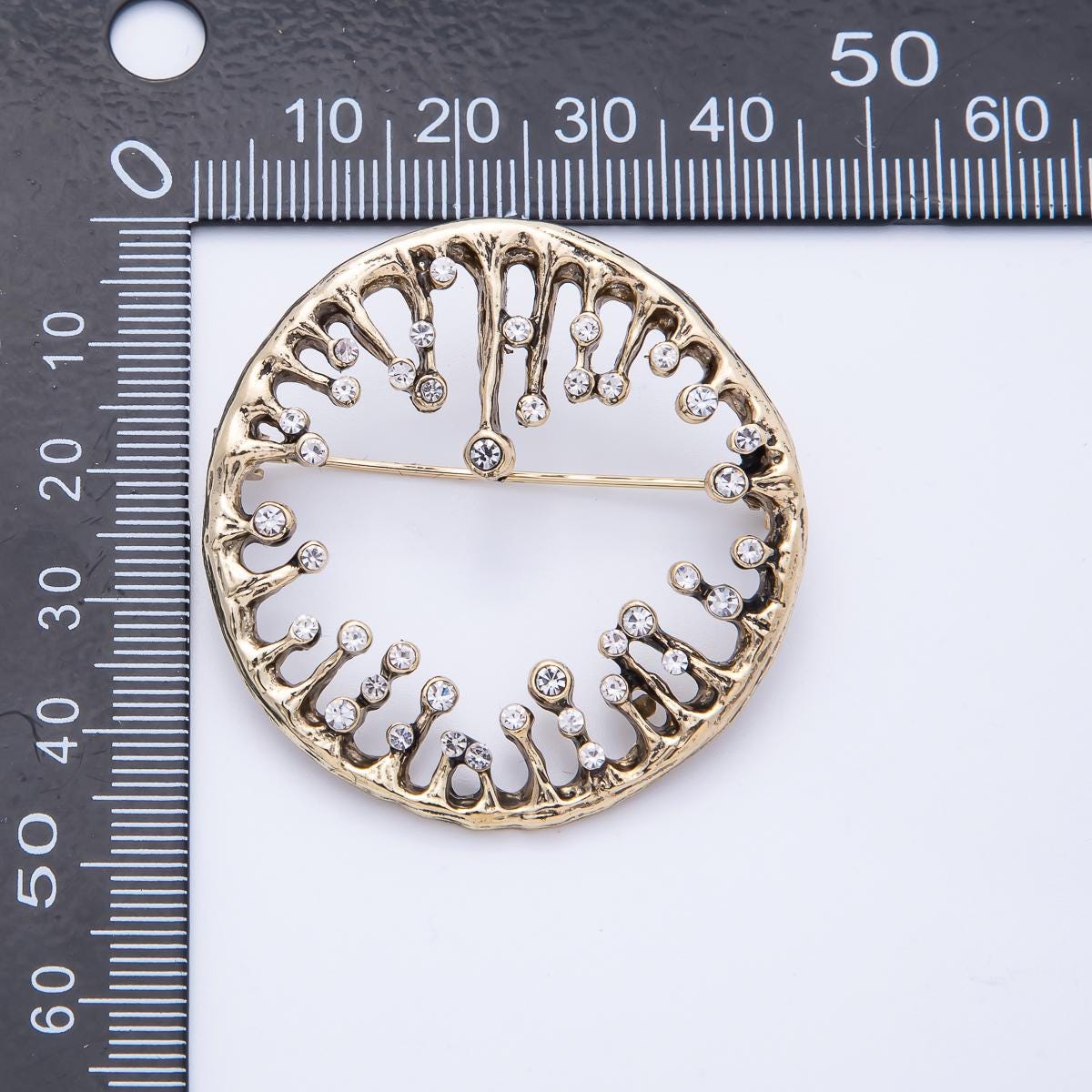 Vintage Gold Rhinestone Round Molten Drip Open Round Pin Brooch Round open Circle Statement Jewelry for Coats Bags and Scarves | BH-086