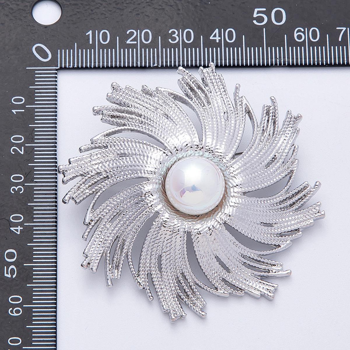 Silver 61.7mm x 59.3mm Shell Pearl Circular Celestial Sun Pin Brooch Silvery Starburst Statement Piece for Coats Bags Scarves | BH-097