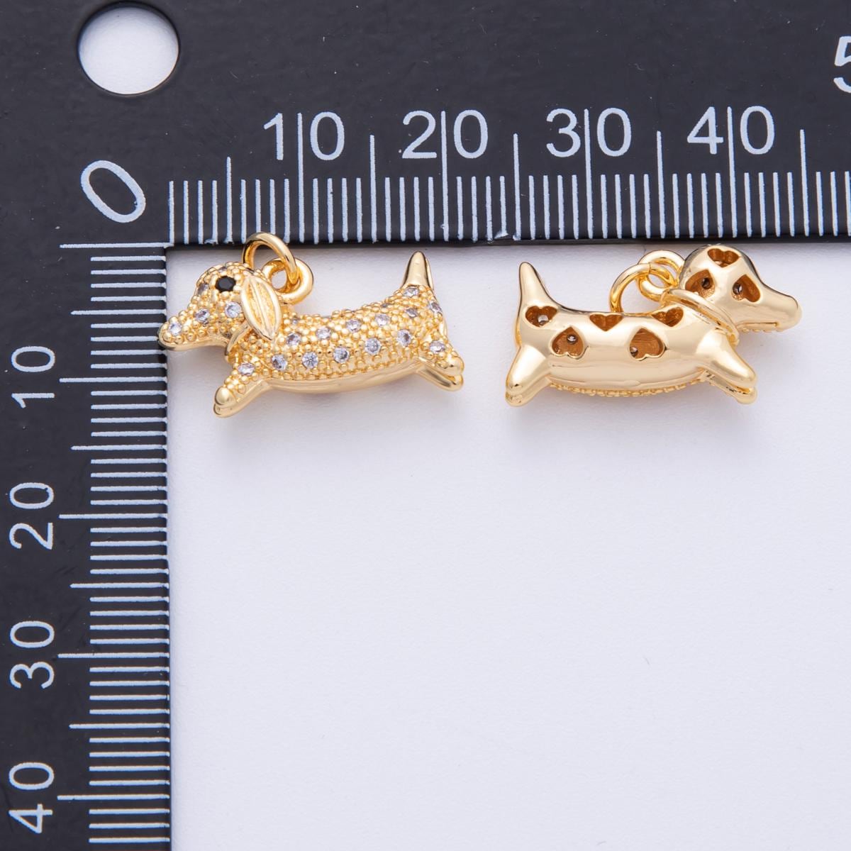 18K Gold Filled 19.5mm Micro Paved Dachshund Wiener Dog Pet Animal 3D Multidimensional Charms Cute Pup Lover Gift Supply | Charms-00108