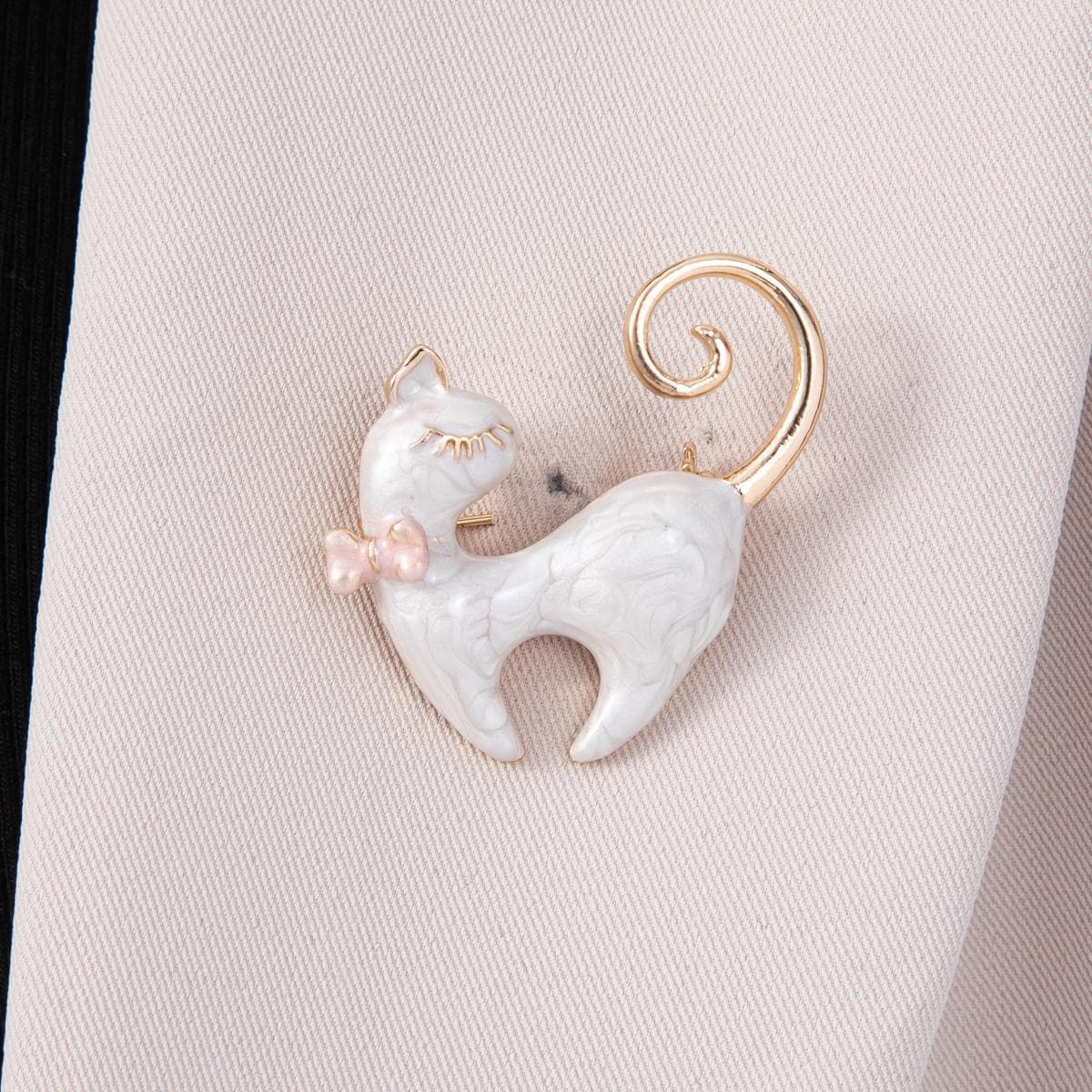 38mm Dainty Enamel Cat Brooch Elegant Black or white kitten pin with pink bowknot unique cat lover gift animal lapel pin for her | BH-105