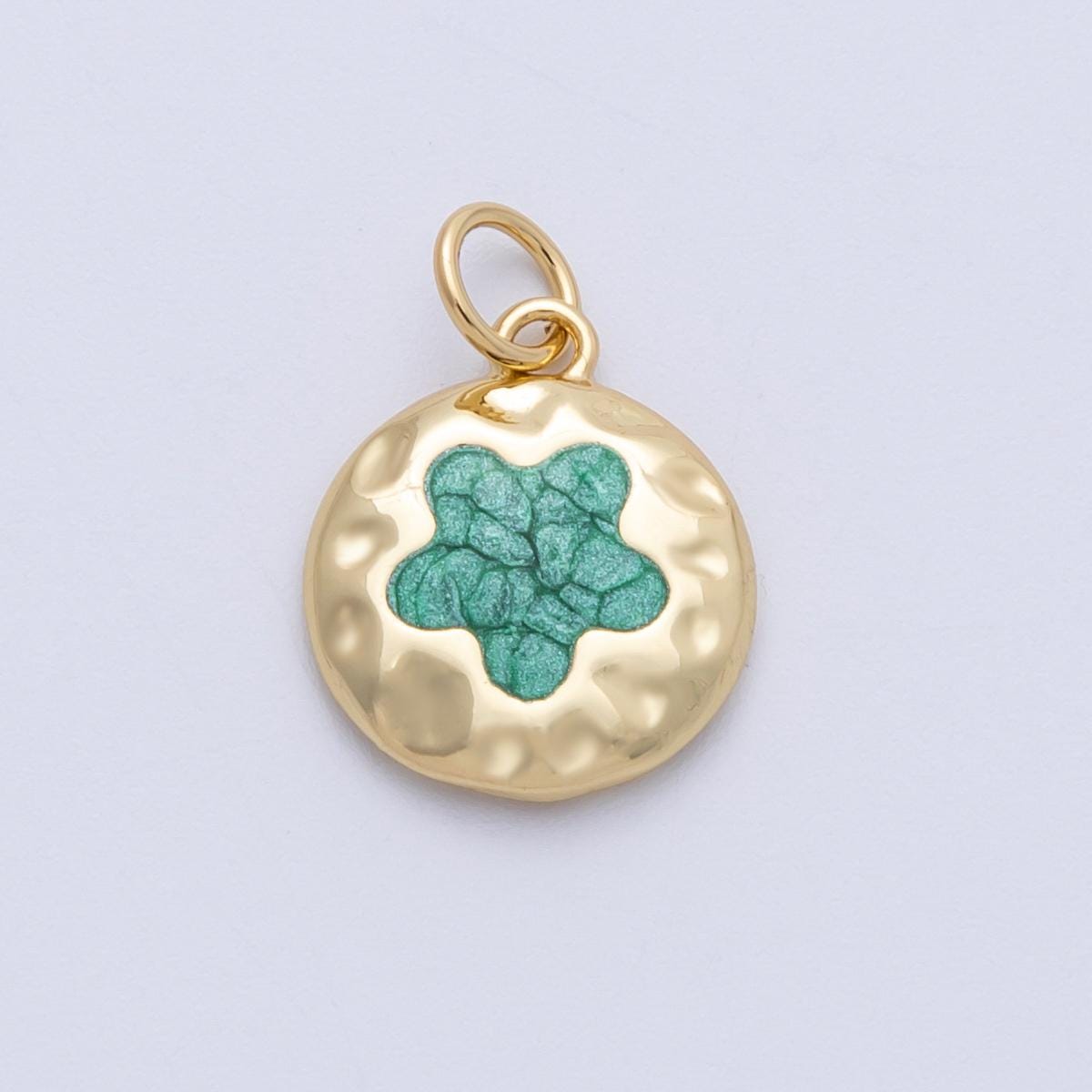 18K Gold Filled 15mm Green Flower Stone Hammered Medallion Pendant Minimalist Floral Jewelry Making Supply Wholesale charm | Charms-00141
