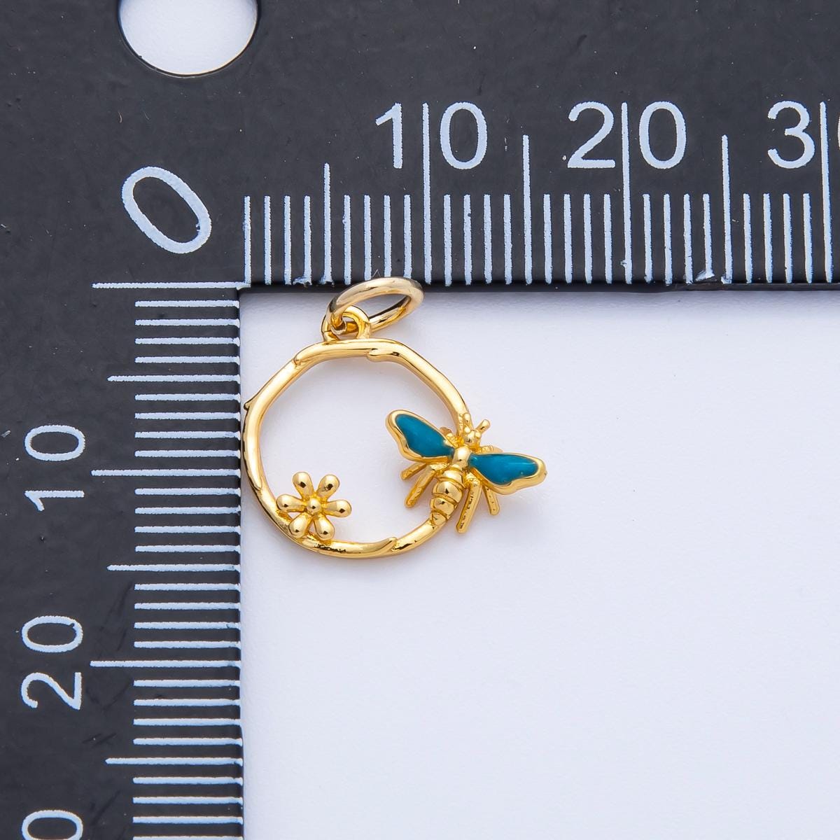 24k Gold Filled Blue Bee and Flower Pendant 13.1mm Open Circle Charm for Necklace Botanical Wreath Medallion Nature Inspired | CHARMS-00402