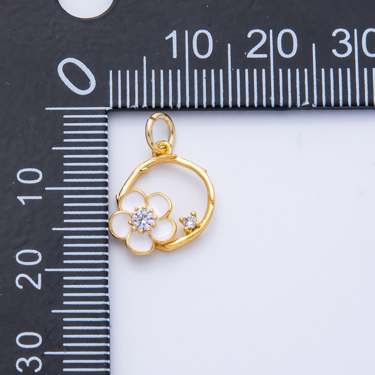 24k Gold Filled White Enamel Flower Wreath Charm 14mm Dainty Botanical Circle Necklace Minimalist Floral Jewelry Gift for Her | CHARMS-00410
