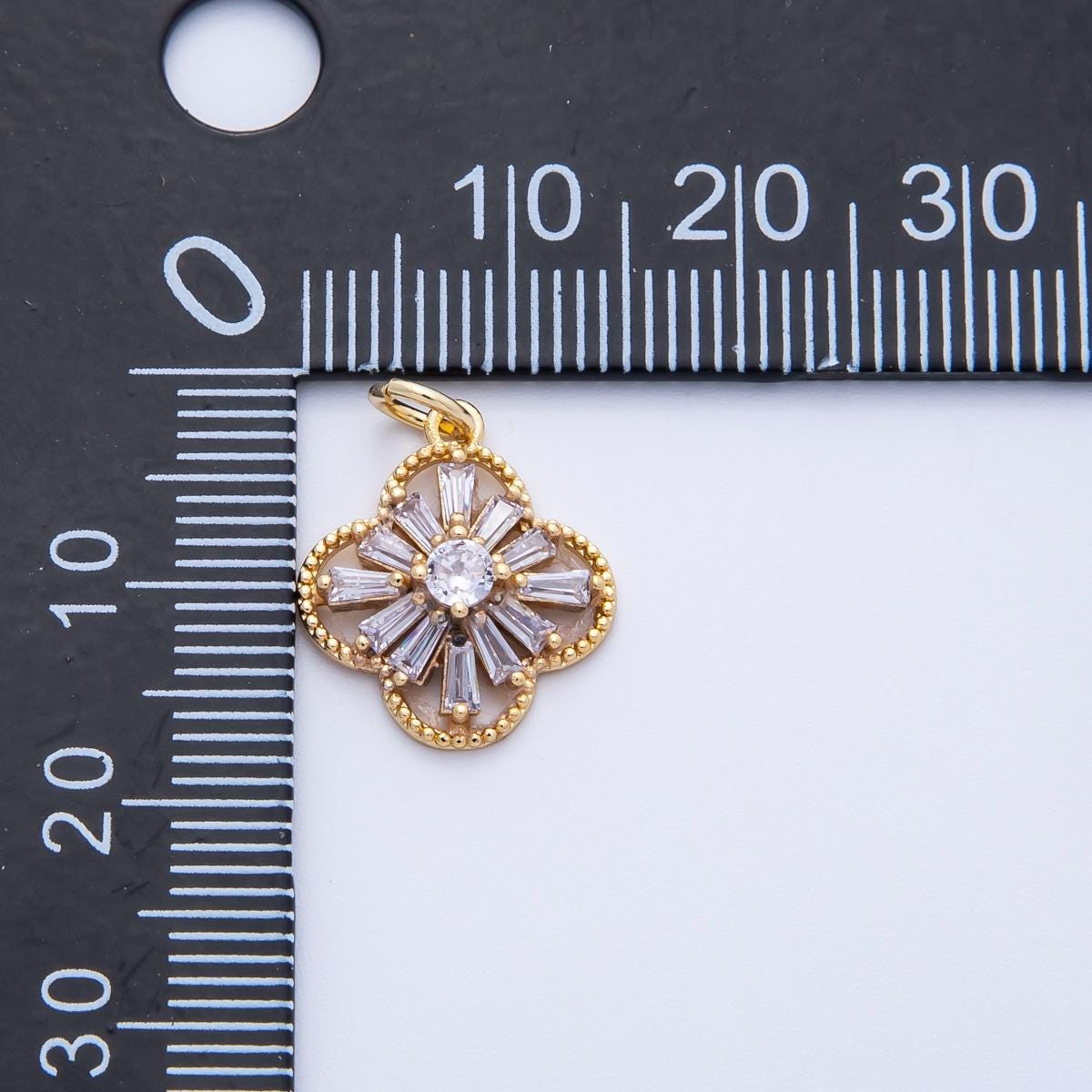 16k gold filled baguette CZ clover flower charm 15.9mm floral cluster pendant for necklace making DIY Jewelry custom earrings | CHARMS-00357
