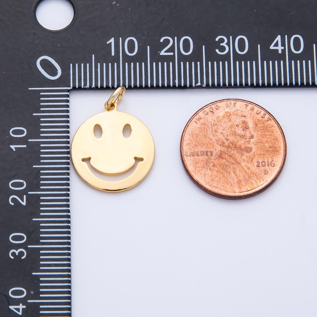 18k Stainless Steel Gold Smiley Face Charm Minimalist Happy Pendant DIY Jewelry Making Supply for custom Necklace & Bracelet | CHARMS-00364