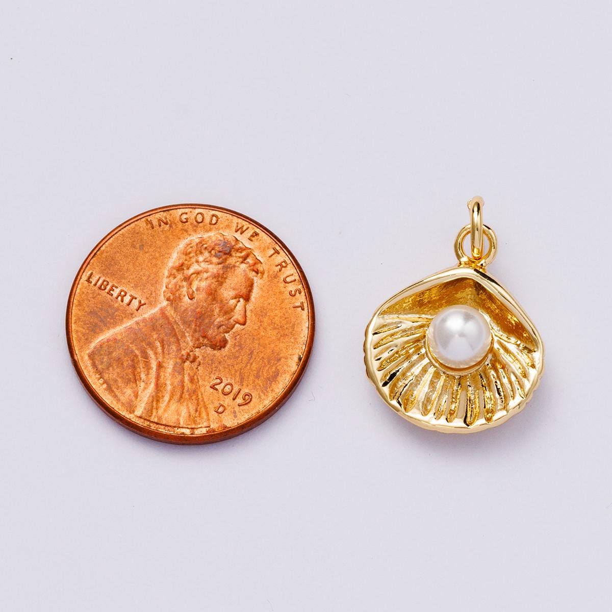24K Gold Filled 16.1m Clam Shell Pearl Pendant Nautical Ocean Jewelry DIY Supply Summer Beach Gift for Her custom Necklace | CHARMS-00448