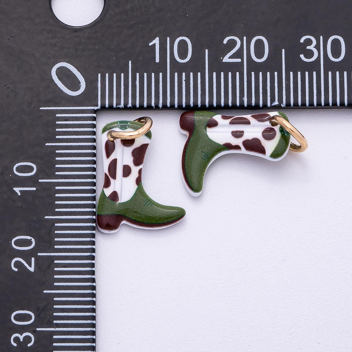 PVD Stainless Steel 15mm Green Cow-Print Cowboy Boots Enamel Charm Western Cowgirl Pendant Jewelry Making Supply | Charms-00507