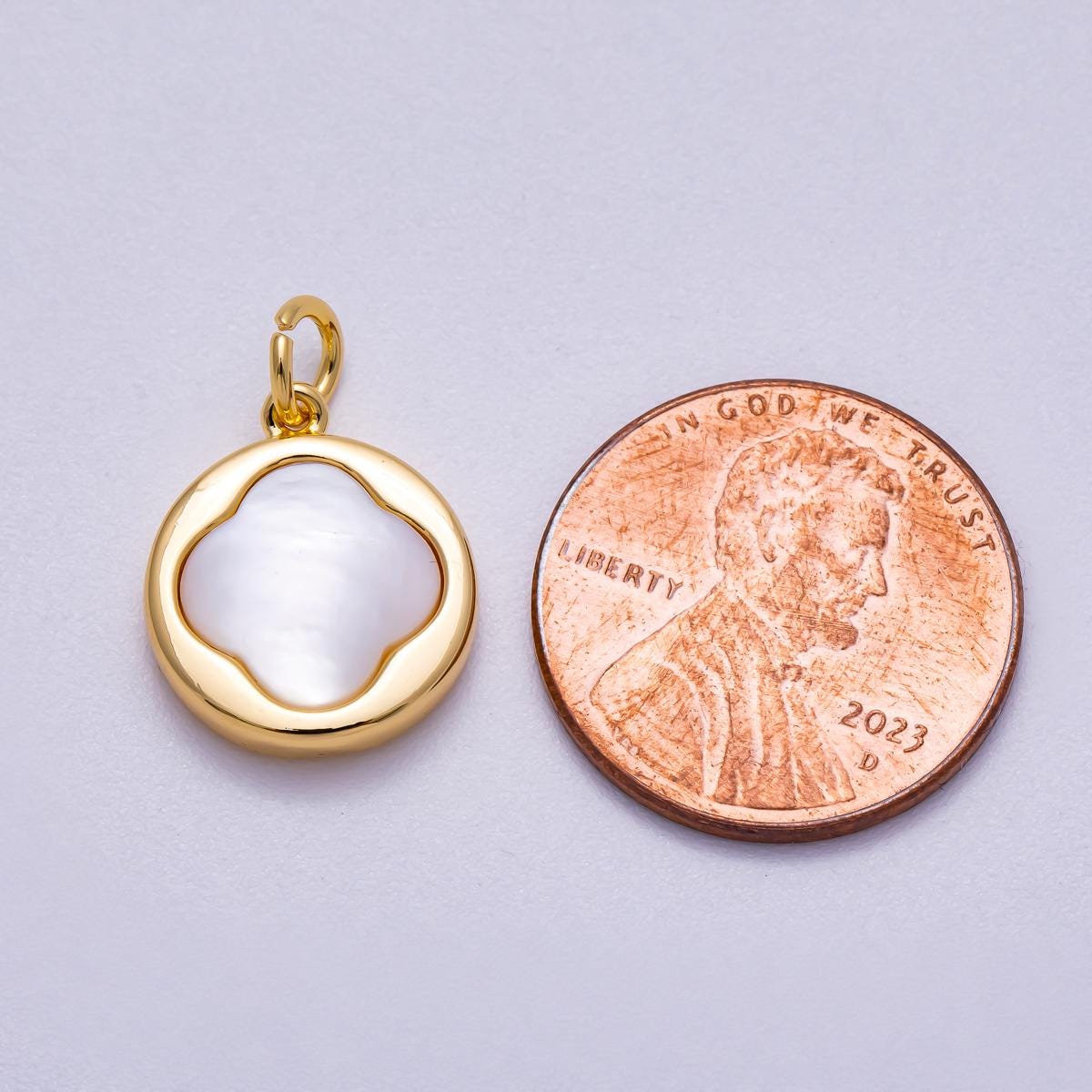 18k gold filled Spade Flower Pearl Minimalist Coin charm pendant | CHARMS-590