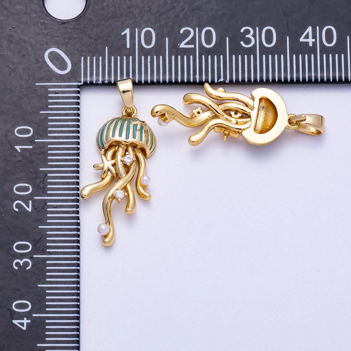 18k Gold Filled Jellyfish Charm Pendant, Clear CZ Stones Sea Life Jewelry Inspired Charms-596