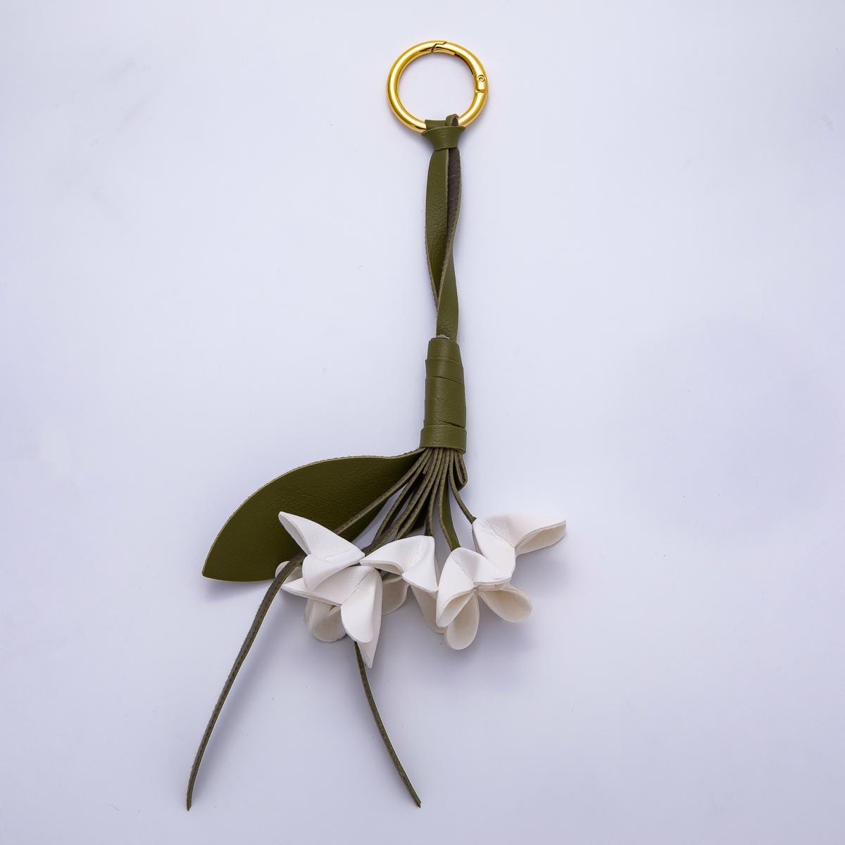Drop Lily Flower Handcrafted Keychain Floral Bouquets Charm for Backpack Purse Tote WB-321