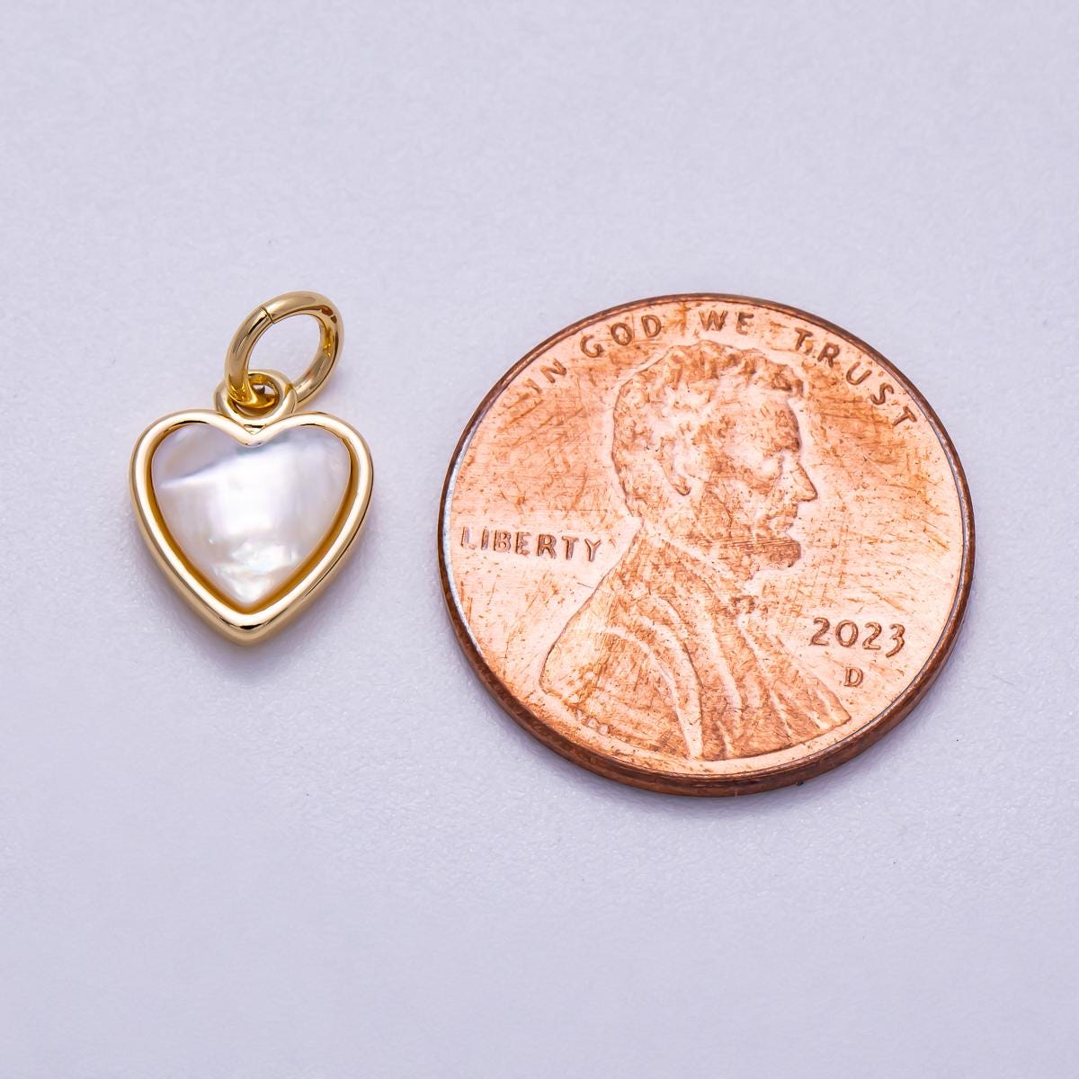 Shell pearl mini heart charm in 18k gold filled pendant for earring bracelet necklace supply Charms-593
