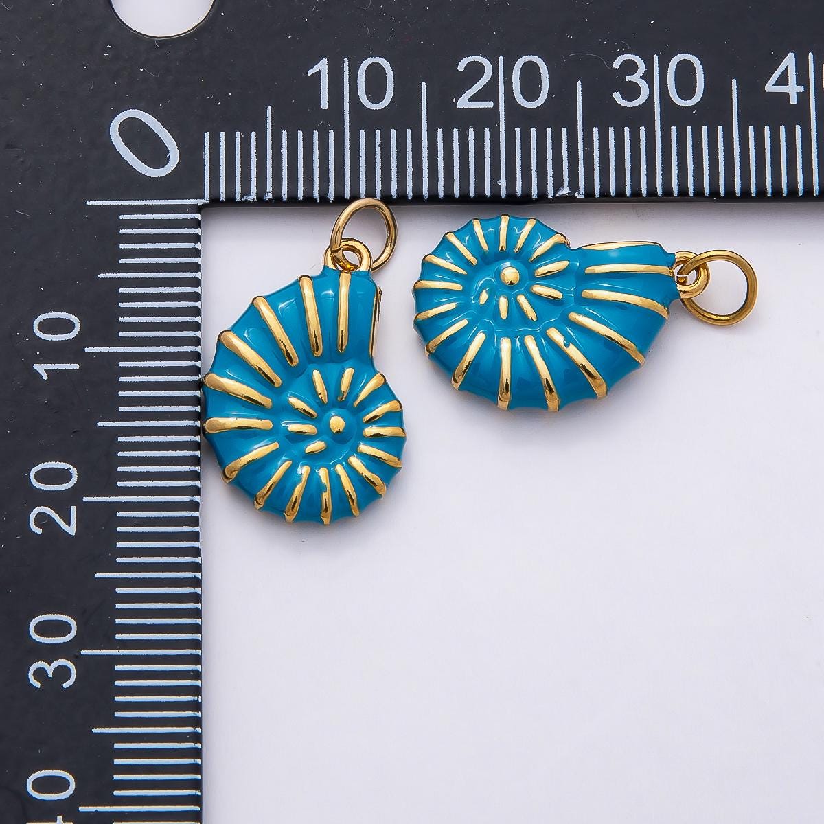 18k Stainless Steel 19mm Gold Enamel Seashell Charm Pink and Blue Spiral Pendant for DIY Ocean Charm Bracelet Beach Gift | CHARMS-00798