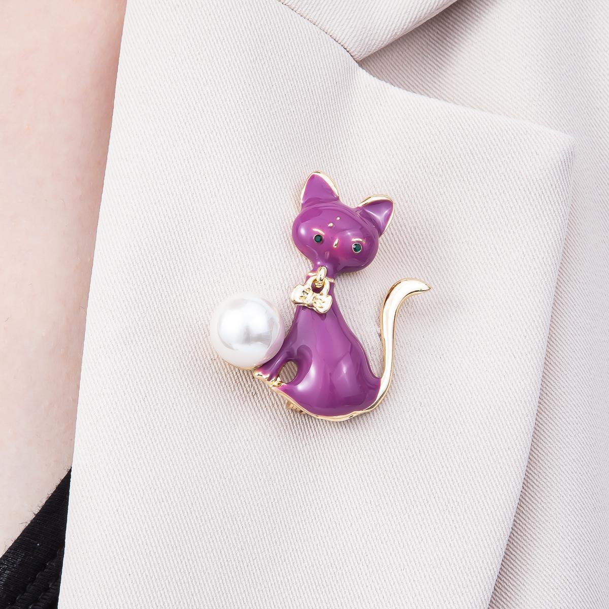 Purple Enamel Cat Brooch Elegant pin with Pearl 41.6mm unique cat lover gift animal lapel pin for her | BH-123
