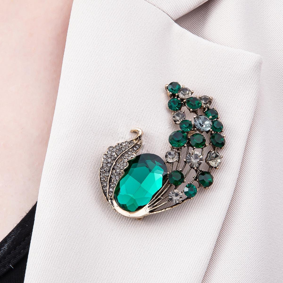 60mm Crystal Feather Peacock Brooch Red and Green Rhinestone Bird Wing Lapel Pin Fashion Accessory for Coats Bags and Scarves | BH-144