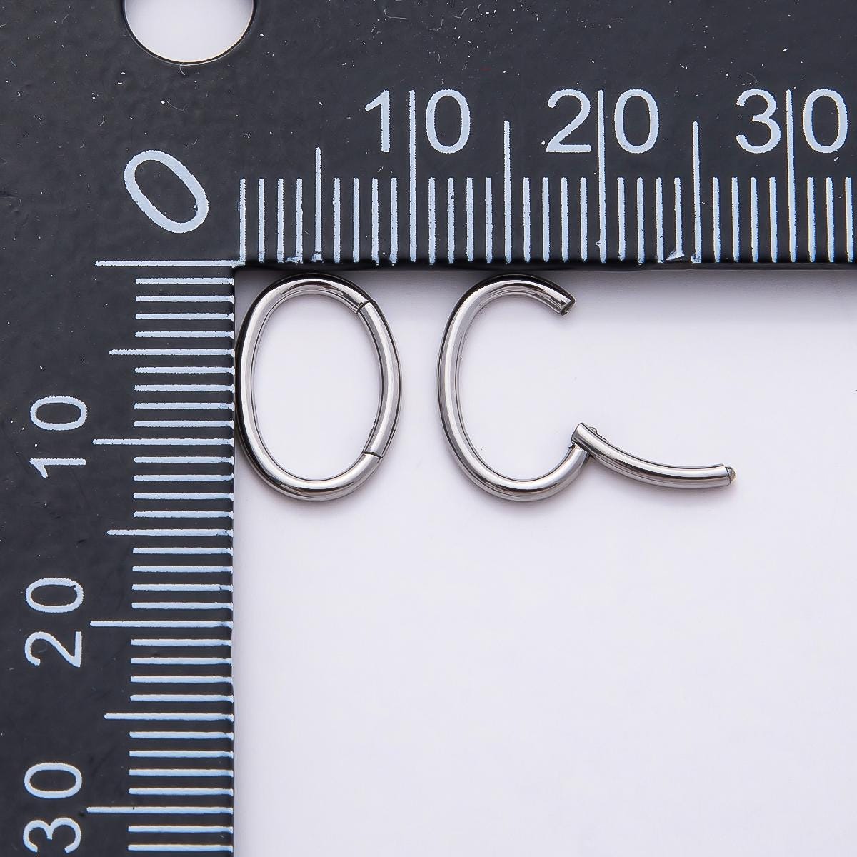 Stainless Steel 13mm Minimalist Oval Pull Gate Findings in Gold & Silver Small Spring Clasp Charms Connector Holder Supply | Findings-00178