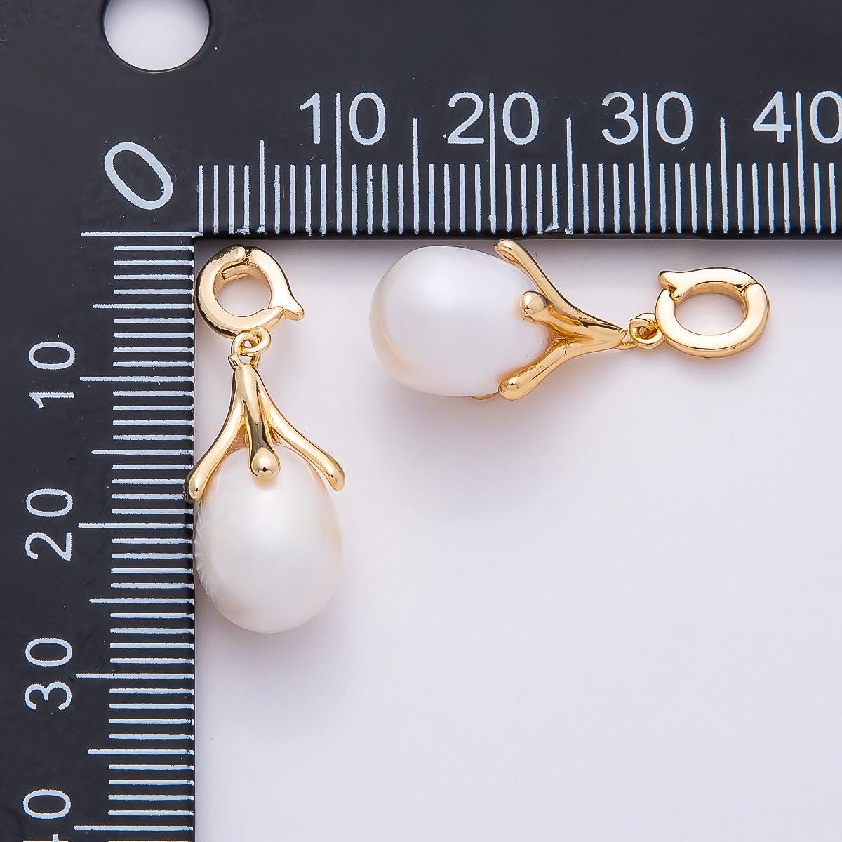 18K Gold Filled 20 Shell Pearl Flower Snap Rondelle Drop Pendant Bridal Charm DIY Jewelry Making Supply Necklace or Earrings | Charms-01078