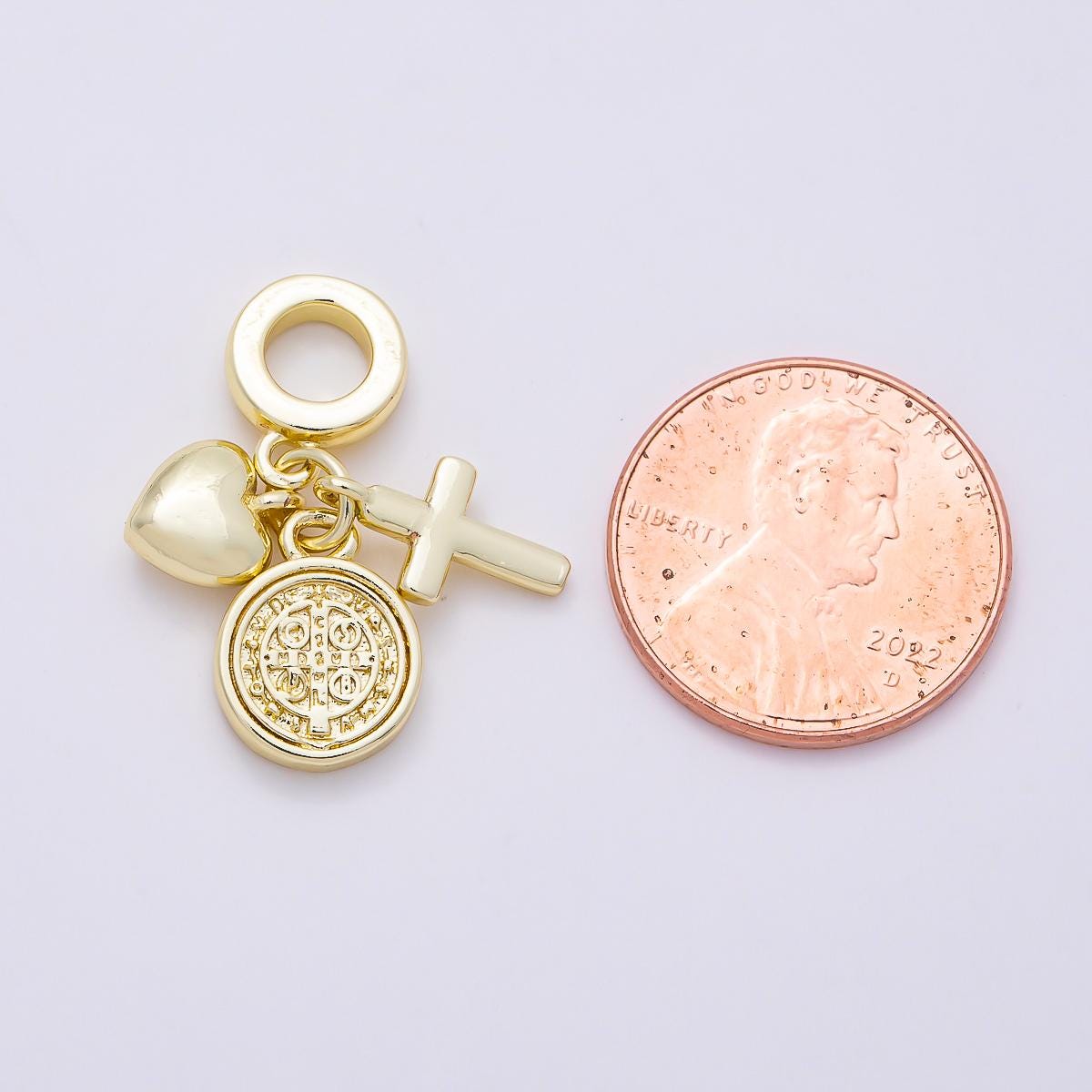 16K Gold Filled 27mm Religious Chubby Heart Cross Saint Benedict SMQLIVB PAX VRSNSMV Round Drop Rondelle Pendant | Charms-01156