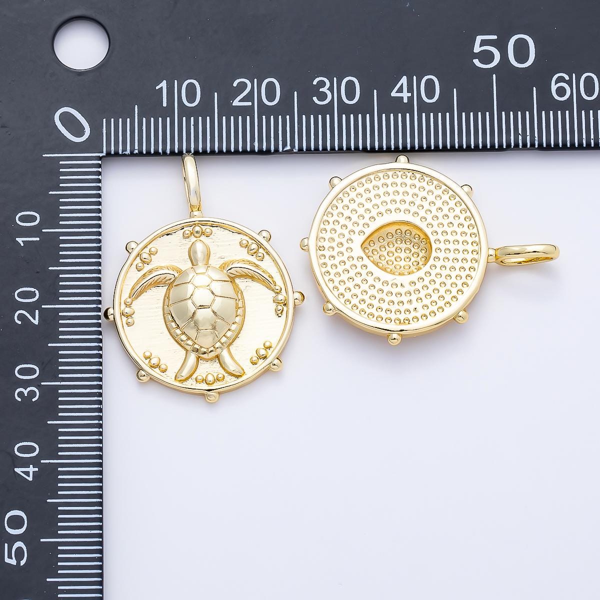 16K Gold Filled 32mm Turtle Tortoise Dotted Round Pendant Ocean Animal Disc Charm for DIY Necklace Jewelry Making Supplies | Charms-01256