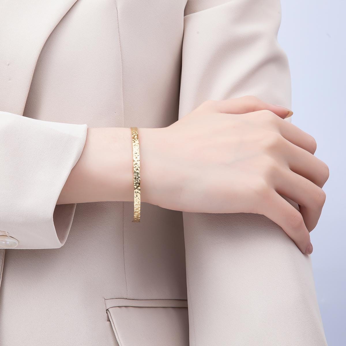 18K Gold Filled Minimalist Textured Half Cuff Bracelet- Half Bracelet Finding for Bangle Supply WA-4412