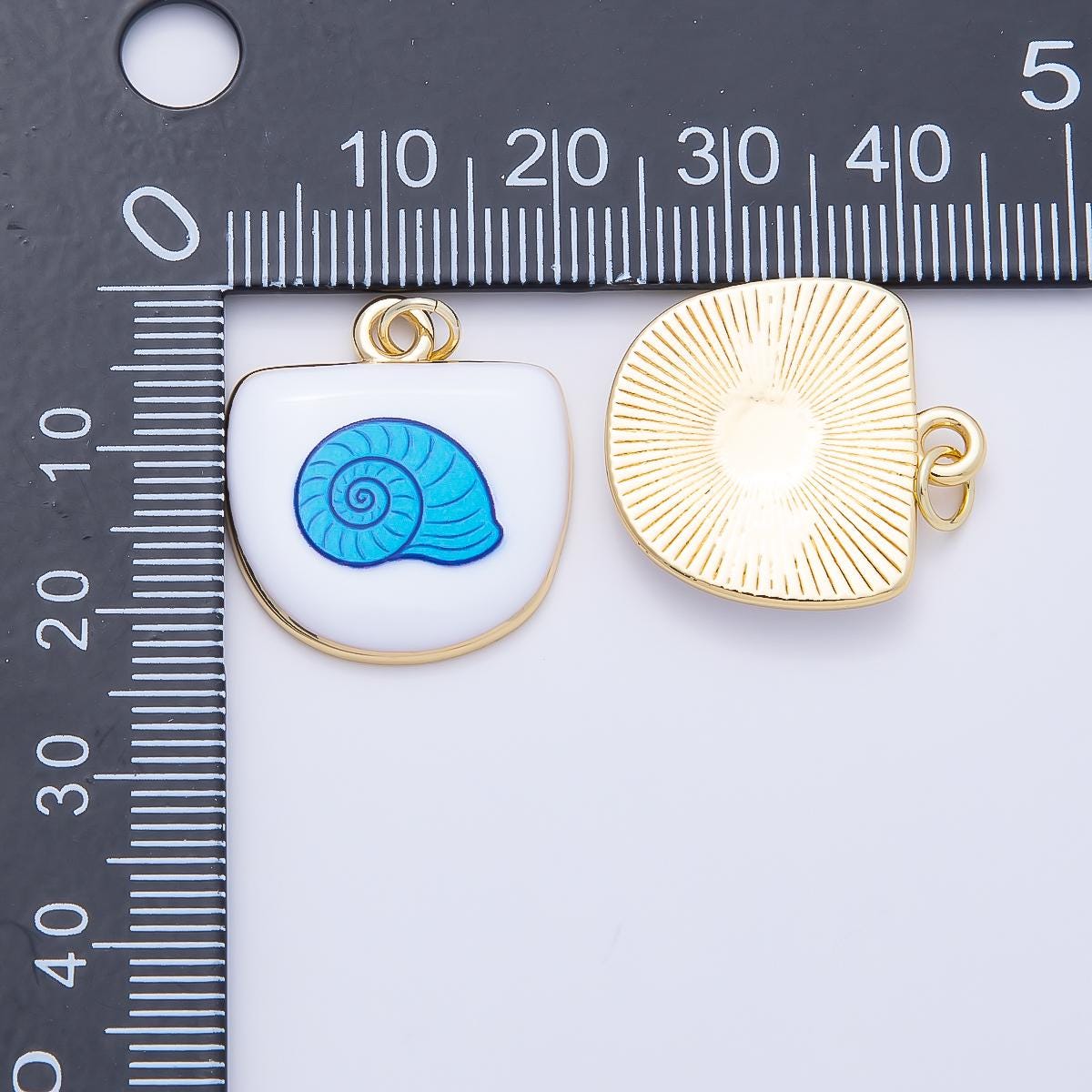 16K Gold Filled 22mm Sea Shell, Scallop, Starfish Blue White Enamel Charm Medallion Tablet Charm for DIY Jewelry Supplies | Charms-01244