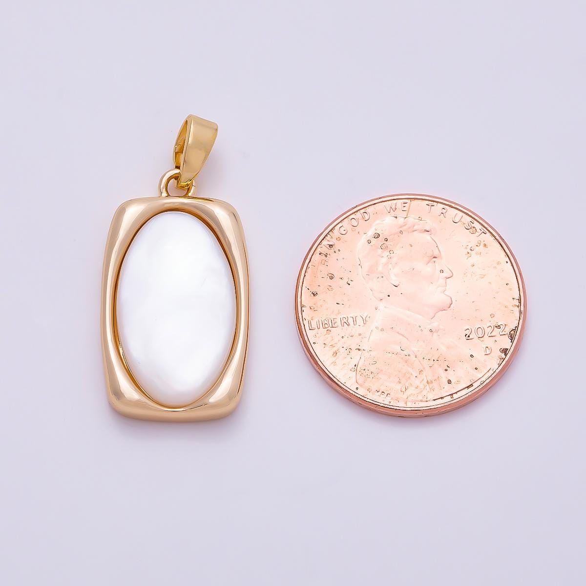 16K Gold Filled 21mm Mother of Pearl Oval Cabochon Rectangular Frame Pendant in Gold & Silver Minimalist DIY Necklace Jewelry | Charms-01365