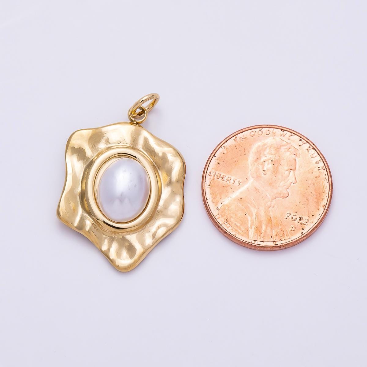 PVD Gold Stainless Steel 25mm Shell Pearl Cabochon Molten Charm Organic Shape Pearl Charm for Jewelry Making Necklace Bracelet| Charms-01440
