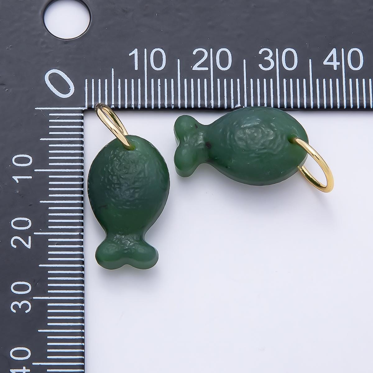 Natural Jade Fish Pendant Charm, 18k Gold Filled Fish Charm, Fish Stone Pendant for Necklace, Bracelet Jewelry Making Supplies Charms-1389